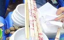 Đũa tẩm hoá chất: dùng một lần, hại cả đời