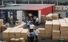 Phát hiện số lượng lớn mỹ phẩm không rõ nguồn gốc