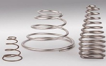 Mỹ gia hạn thuế chống phá giá đối với lò xo Việt Nam