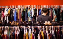 Trung Quốc phát hiện lượng lớn quần áo trẻ em chứa chất có hại