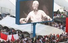 Tình hình sức khỏe cựu Tổng thống Mandela đã ổn định