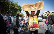Thái Lan ngấp nghé bờ “đảo chính”