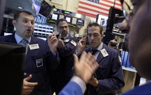 Cổ phiếu Internet cứu phố Wall