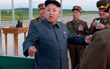 Ông Kim Jong-un đã phải phẫu thuật cắt bỏ khối u ở mắt cá chân