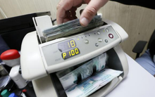 Nga tung biện pháp hỗ trợ doanh nghiệp trả nợ nước ngoài