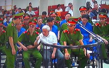 Ông Nguyễn Bá Thanh dự phiên tòa xét xử bầu Kiên