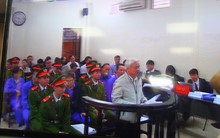 Phúc thẩm “bầu” Kiên: Bị cáo Kiên được đưa vào phòng xét xử