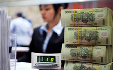 Cuối năm rối ruột tiền thừa vì vàng, đô quá ỉu