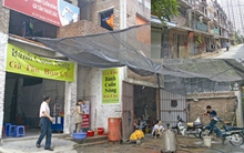 Thuê biệt thự triệu USD để bán bún, rửa xe