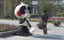 Bên trong hãng thương mại điện tử lớn nhất Trung Quốc có gì?