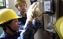 Theo dõi đồng hồ điện hàng tháng sẽ không dính cảnh hóa đơn tăng đột ngột?