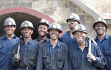 Ngành than: Ngỡ ngàng lợi nhuận quý 4/2013