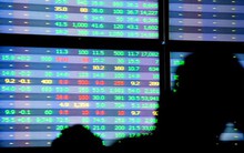 Thấy gì từ những đợt sóng “ngầm” trên thị trường chứng khoán?