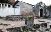 Làng cổ Đường Lâm: Vẫn phải khống chế xây nhà mới 