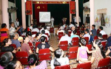 Phản đối vị trí giãn dân, dân Đường Lâm dọa đóng cổng làng