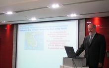 Thừa nhận nhầm lẫn thông tin vụ "tỷ phú Forbes"