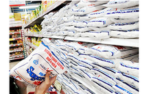 Nghịch lý giá đường: Nhà sản xuất và nhà phân phối cùng kêu...khó