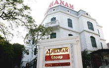 Công ty của người giàu thứ 13 TTCK đột nhiên muốn hủy niêm yết