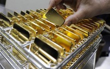 Giá vàng lập đỉnh ba tuần sau tin nội chiến từ Iraq