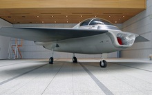 Chiêm ngưỡng chiếc 'iJet' được thiết kế bởi thiên tài Marc Newson