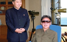 Ảnh Kim Jong-un với kiểu tóc khác