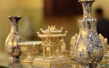 Gốm sứ vẽ vàng bạc tỷ của đại gia Hải "đồ cổ" đất Cảng