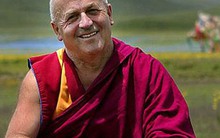 Người hạnh phúc nhất thế gian