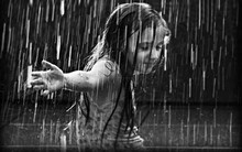 Tài sản giống như mưa nuôi dưỡng cuộc sống