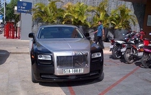 Siêu xe Rolls-Royce Ghost biển đẹp chơi tết ở Nha Trang