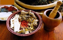 Vì sao nên dùng thuốc “chay”?