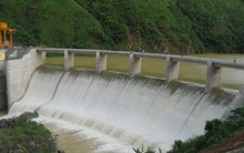 Thủy điện lại bị tố, EVN sẽ trả lời sao?