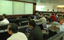 Nhà đầu tư nội lạc quan khi khối ngoại bán ròng cổ phiếu? 