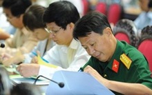 Hôm nay, họp riêng về việc lấy phiếu tín nhiệm