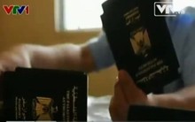 Hộ chiếu chợ đen giá cao: Ai có nhu cầu?