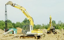 Doanh nghiệp: Không “bôi” thì không “trơn”