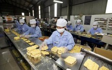 Việt Nam áp cơ chế 'mấp mô': Người Việt thiệt đủ đường