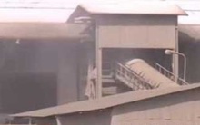 Nhà máy gây bụi, dân kêu 10 năm, chính quyền không biết?