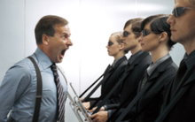 SHN: Ông Đinh Hồng Long lên nắm quyền, 2 TV. HĐQT đồng thời từ nhiệm "vì lý do sức khỏe"