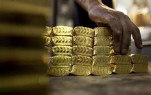 Vàng có tuần mất giá mạnh nhất trong hơn 2 tháng
