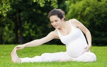 Sẵn sàng chi cả tỷ đồng thuê Tây đẻ con