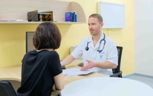 Đặt lịch với bác sĩ đa khoa ngay để bảo vệ sức khỏe!