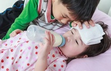 Cả 2 đứa con trong gia đình đều mắc ung thư gan, bác sĩ ứa nước mắt khuyên: 2 loại thực phẩm nên xuất hiện trên bàn ăn càng ít càng tốt