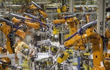 Giải mã những con số 'không bình thường' về tác động Delta đến xuất khẩu Việt Nam: Da giày, vi tính, hàng điện tử giảm, nhưng điện thoại tăng?