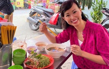 Shark Linh chia sẻ chuyện được cô chủ hàng bún bò mời thử ăn món mới và kết quả có ngay một bài học đáng để đời