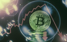Bitcoin suýt thủng 33.000 USD, thị trường tiền số mất 130 tỷ USD chỉ trong 24 giờ qua
