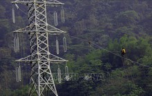 Đóng điện đường dây 220 kV Lào Cai - Bảo Thắng