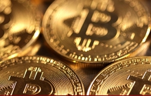 Giá Bitcoin hôm nay 10/12: Tăng vượt 17.000 USD