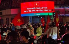 Chùm biển quảng cáo cực ấn tượng cổ vũ chiến thắng của bóng đá Việt Nam