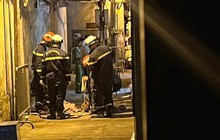 Hà Nội: Rơi thang máy nhà dân, 2 người tử vong thương tâm