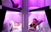 Máy bay hạng phổ thông có giường nằm: Ý tưởng độc đáo giúp hành khách nghỉ ngơi mà không cần mua vé hạng thương gia